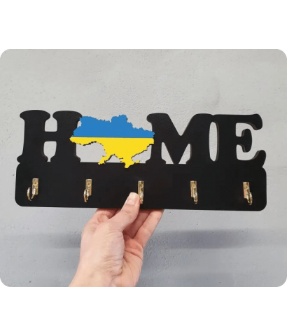 Деревянная настенная ключница как дополнение интерьера дома